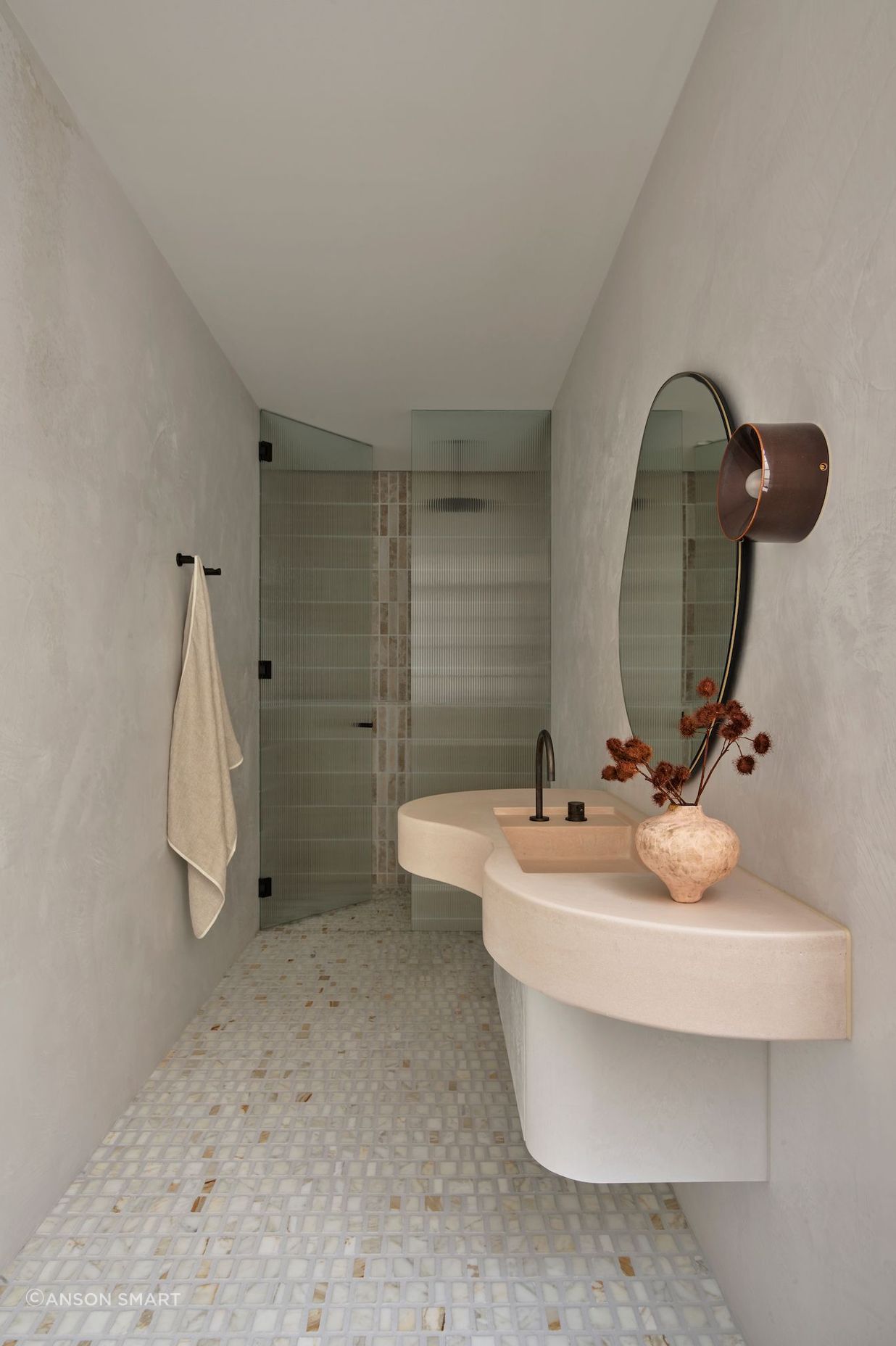 Wide Joint Scarpa Mosaic in Calacatta Marble
