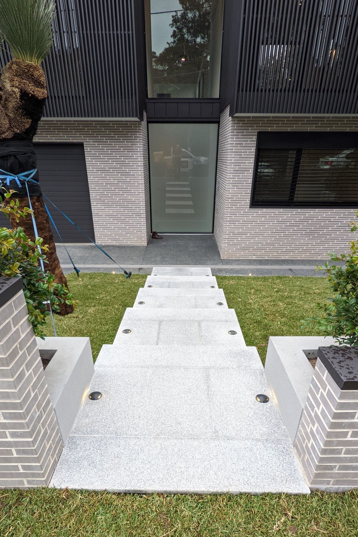 Illawong Ave, Riverview