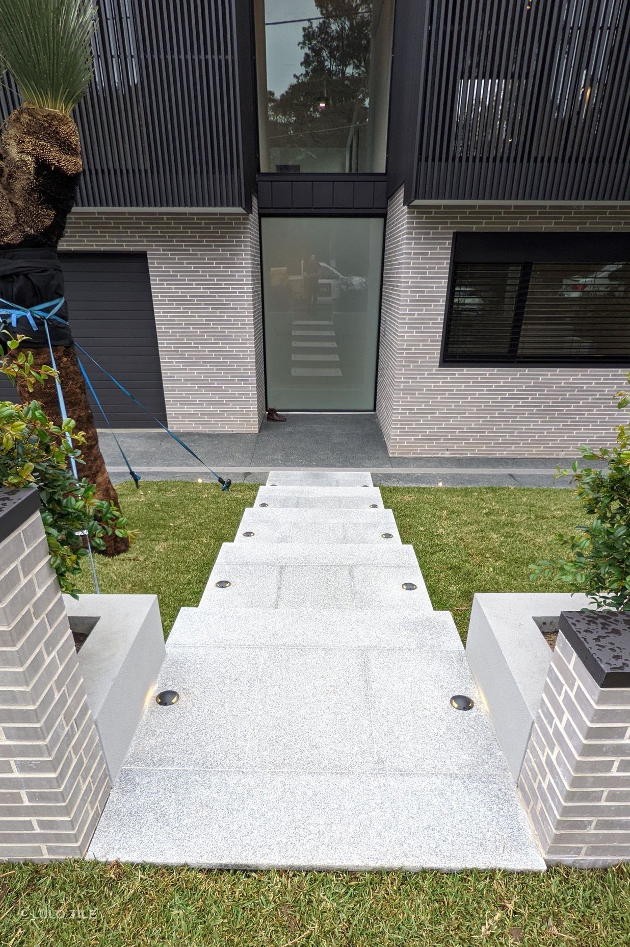 Illawong Ave, Riverview