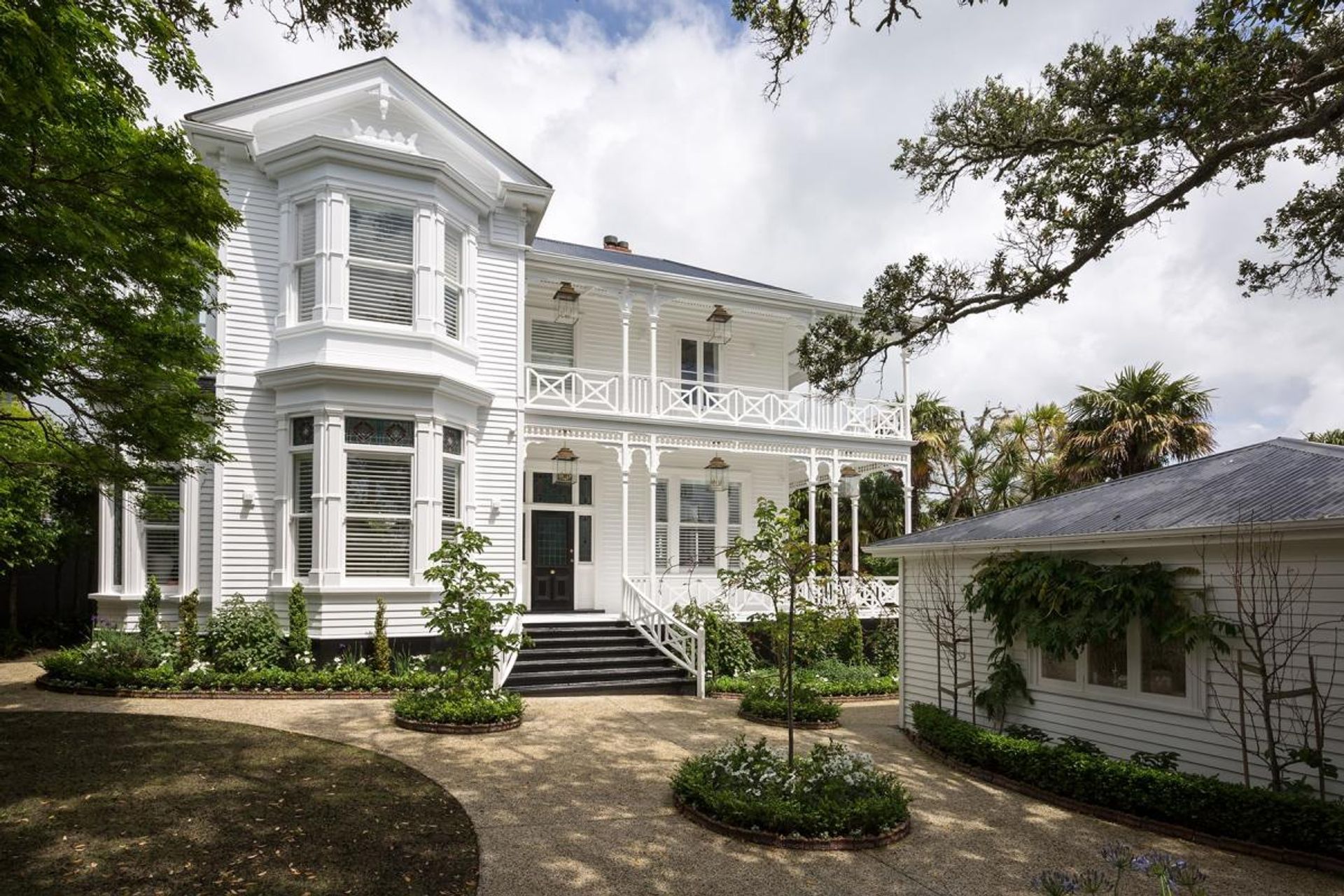 Hamilton Rd Residence