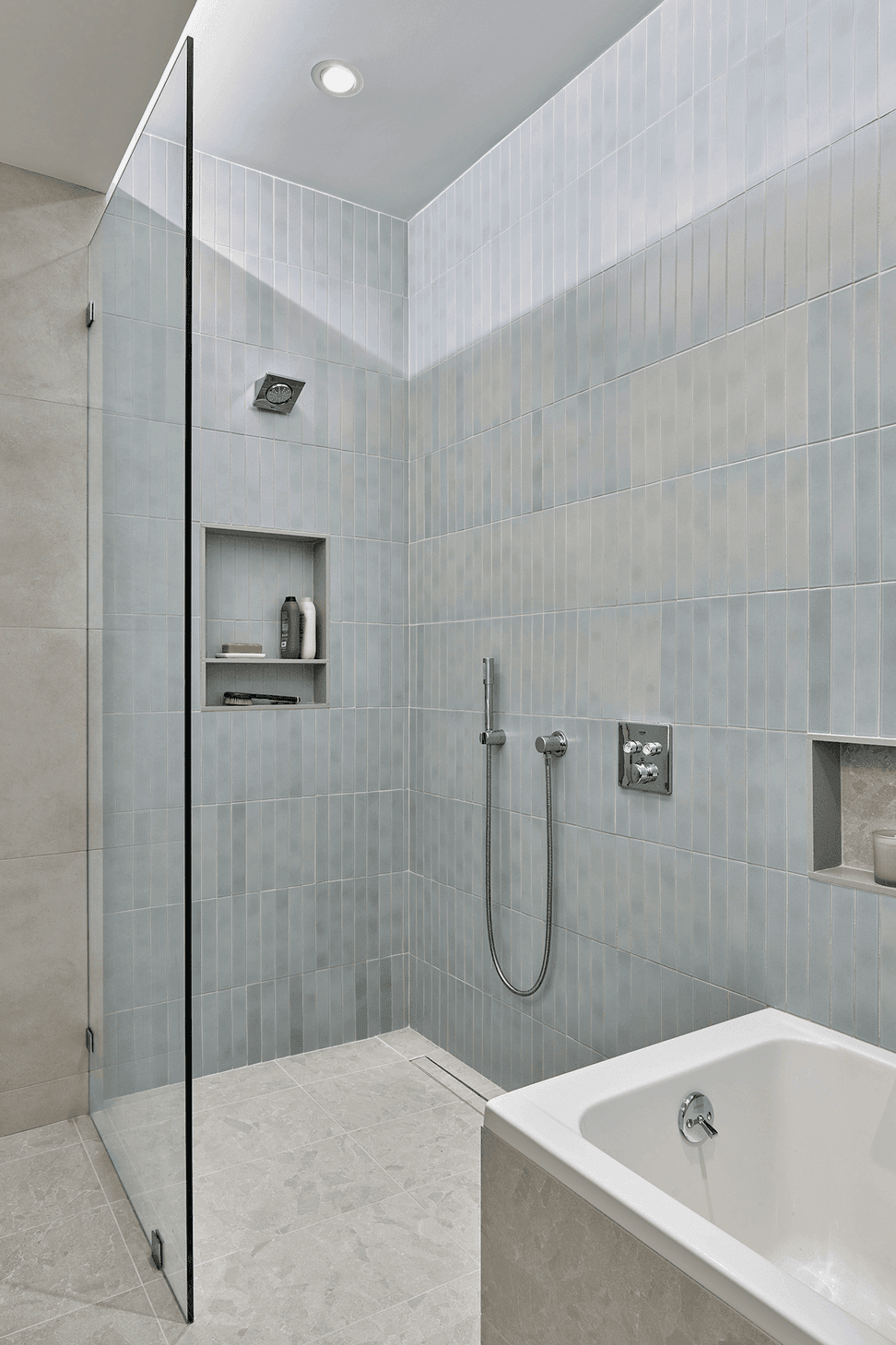 kYd-Ayer-Condominium-Bath-04.png