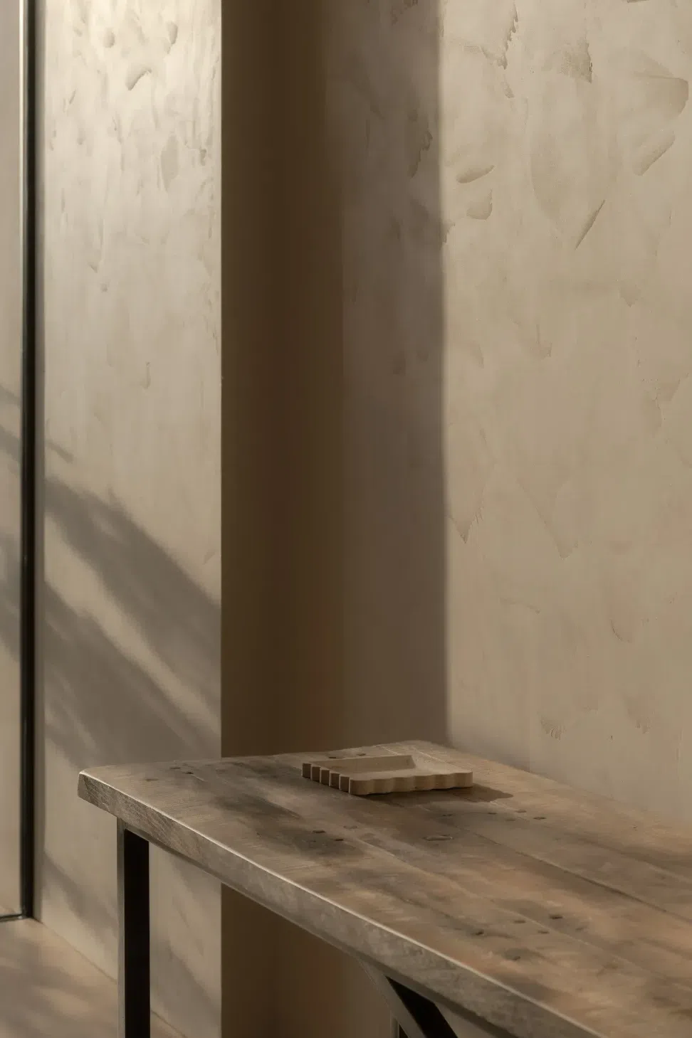 lakeridgehouse-ambitec-textureplasterdetail.webp