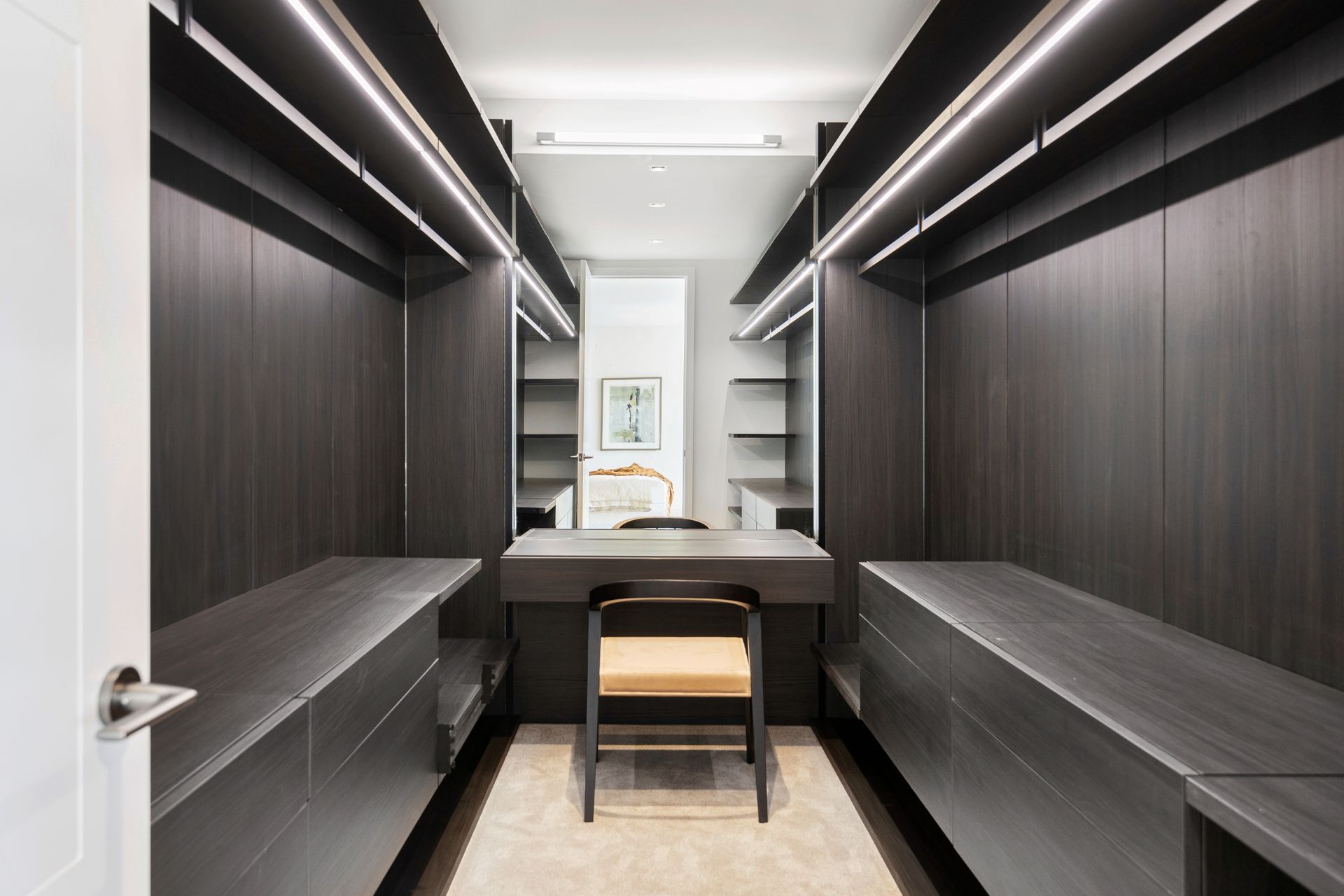 master-walk-in-wardrobe.jpg