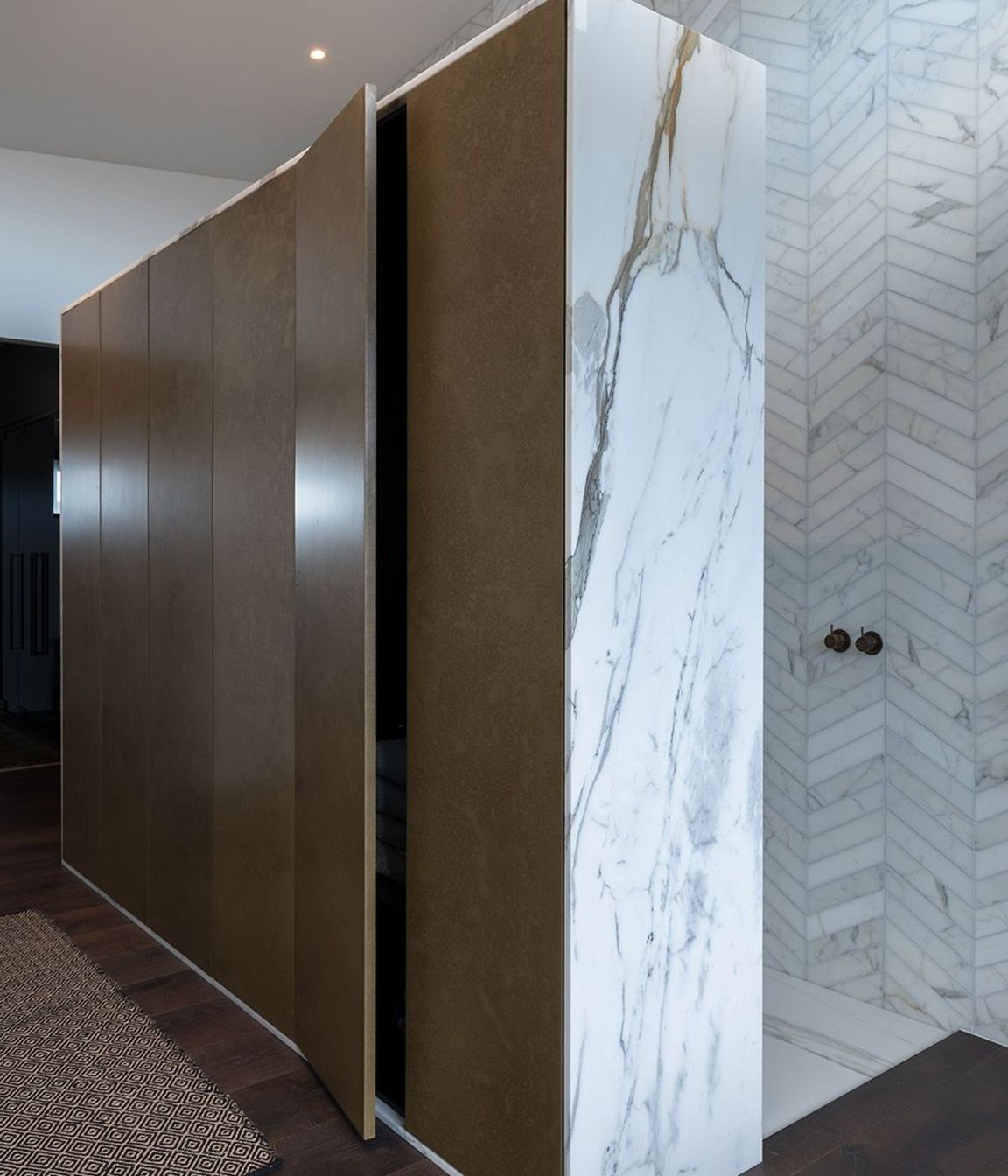 Mount Bathroom