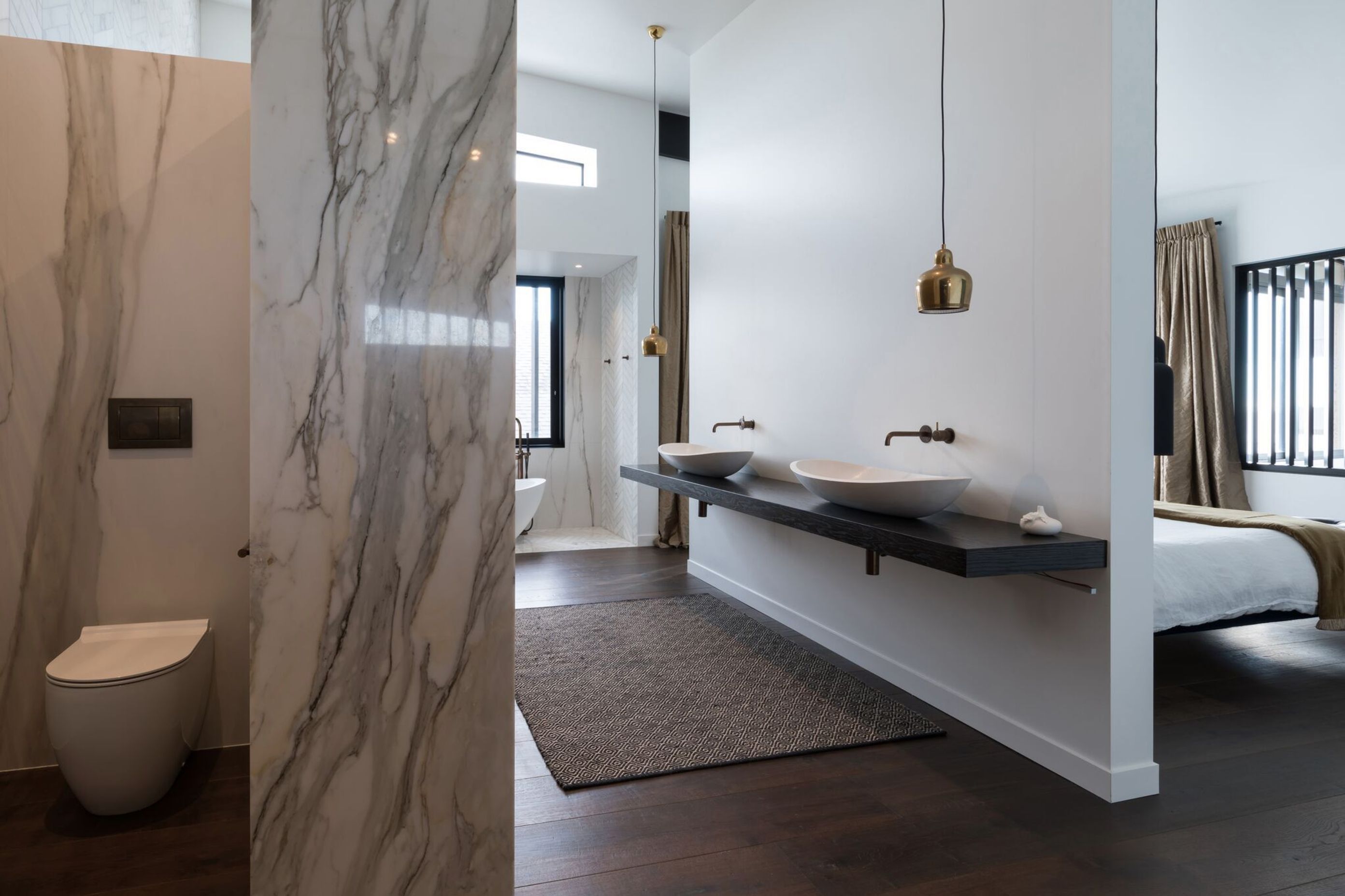 Mount Bathroom