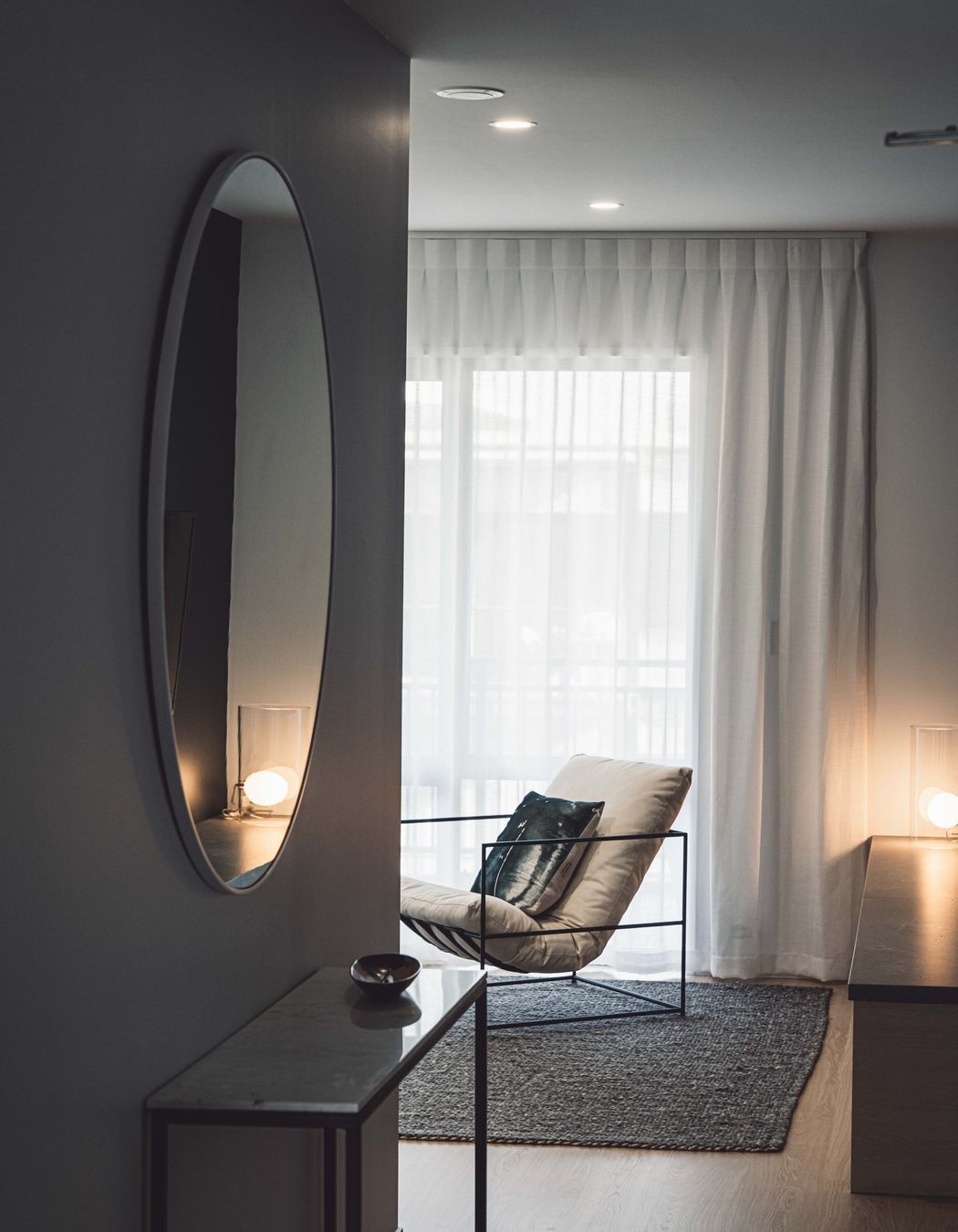Customs St Apartment
