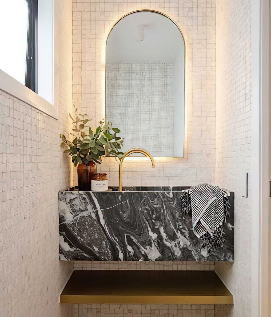 Powder Room Suede + Stone Showroom 2021