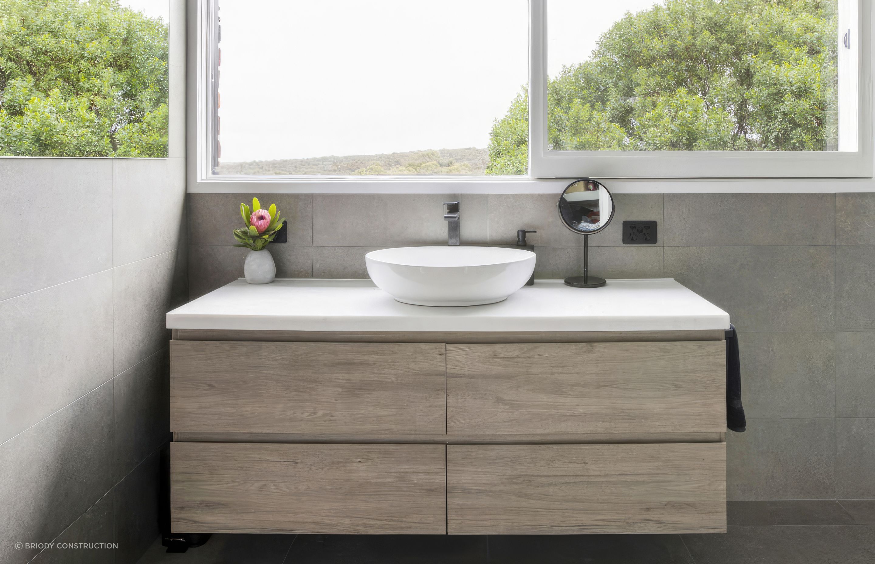 upBellbrae-bathroom-3-1000x700-fix-standard-scale-400x.jpg