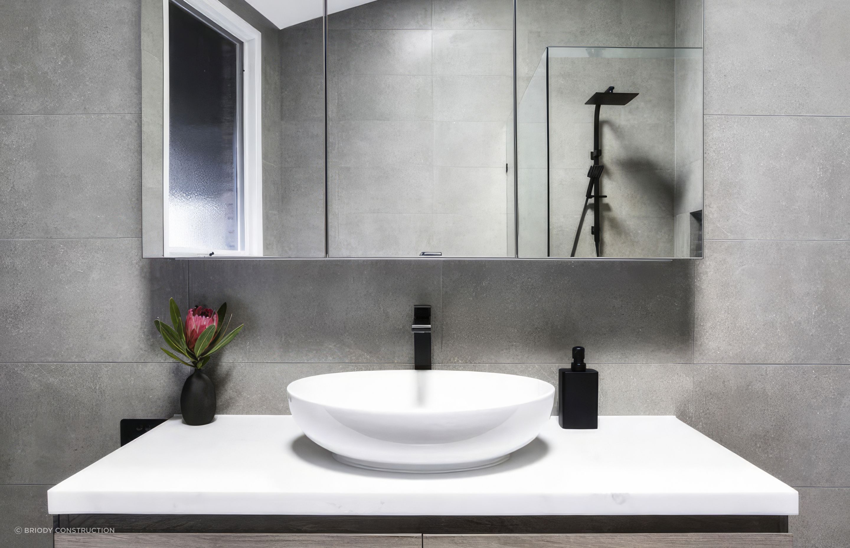 upBellbrae-bathroom-6-900x700-fix-standard-scale-400x.jpg