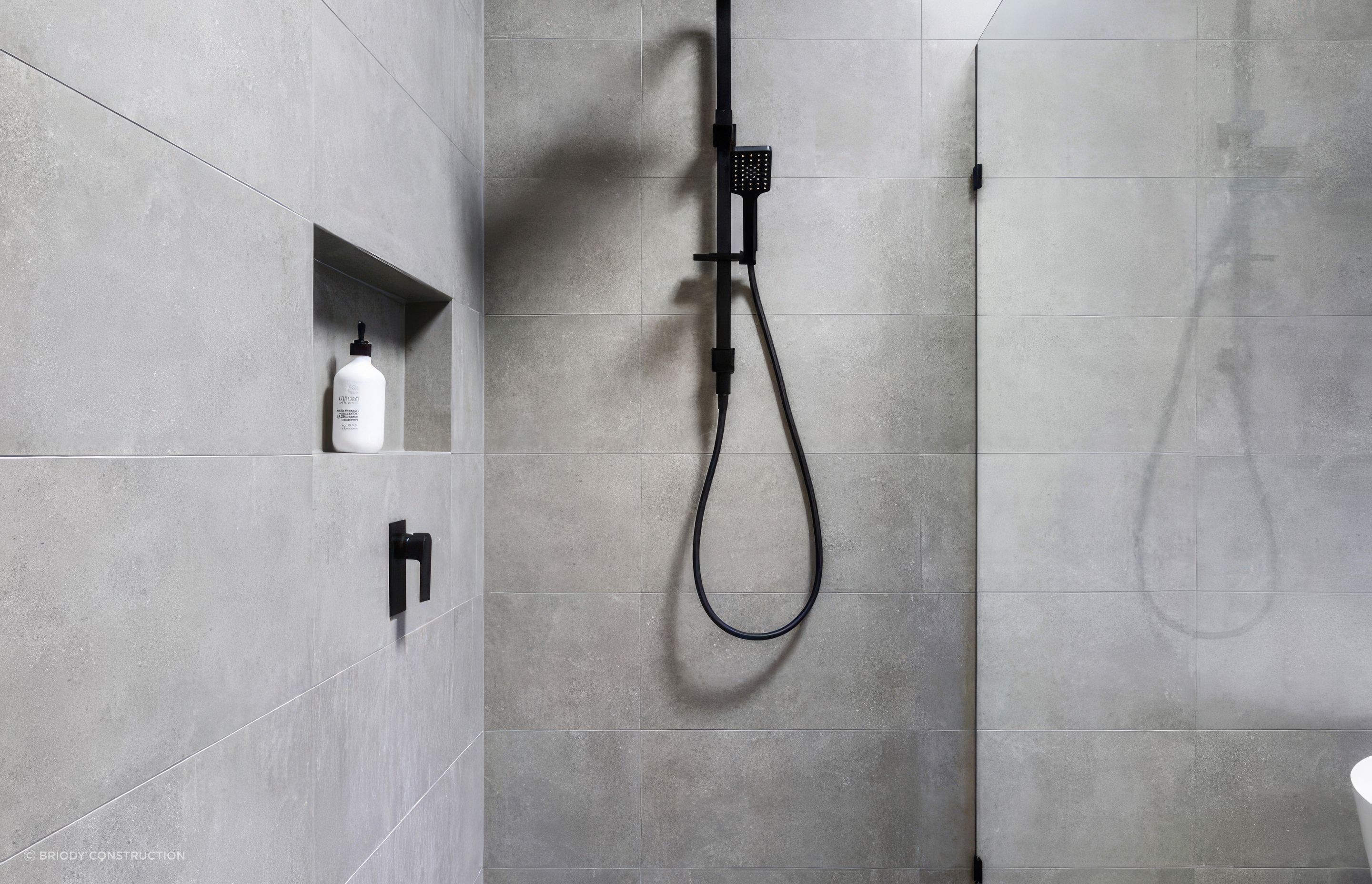 upBellbrae-bathroom-8-900x700-fix-standard-scale-400x.jpg