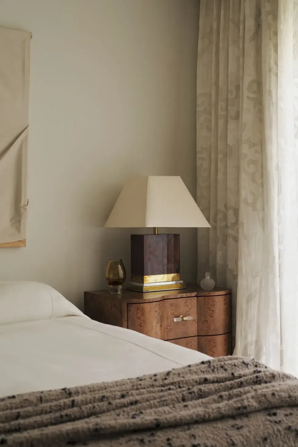 y-bedroom3.webp