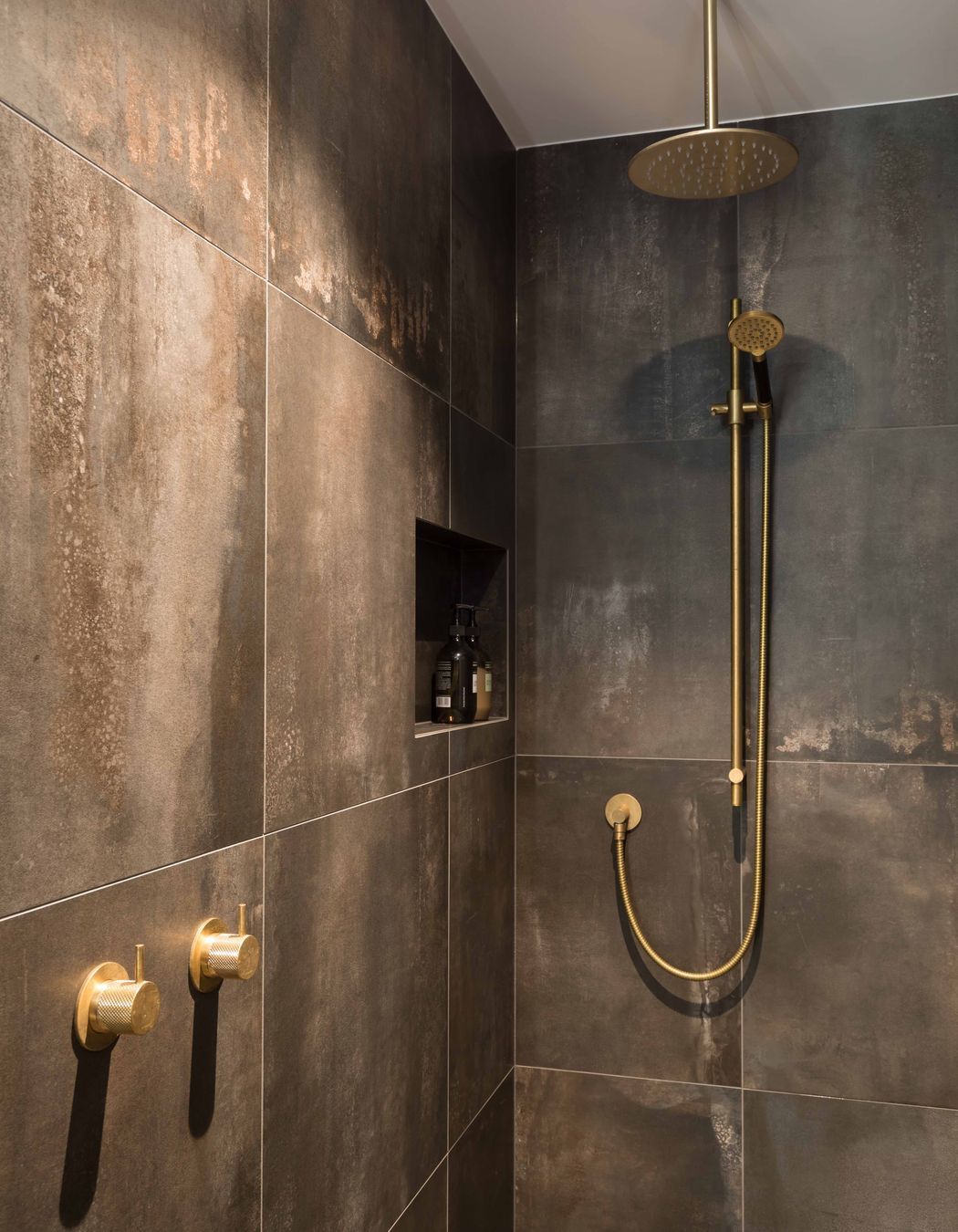 Lucia Glade Ensuite Bathroom