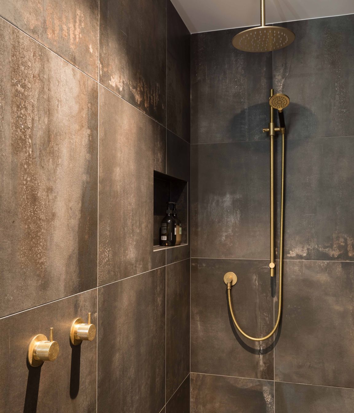 Lucia Glade Ensuite Bathroom
