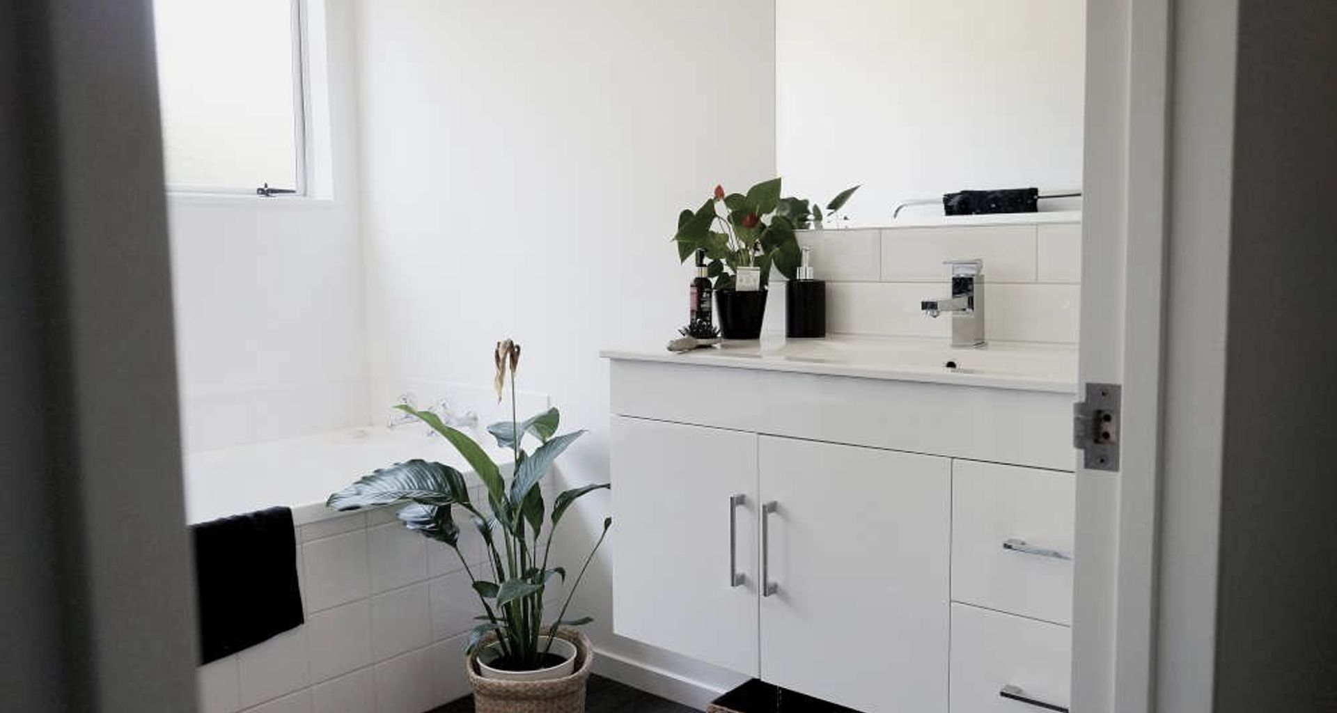 Classic Style Bathroom and Kitchen Renovation banner
