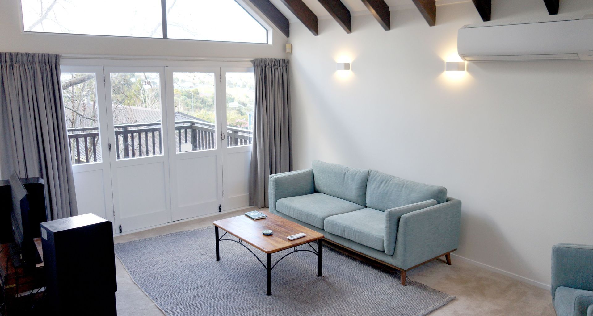 Renovate to Stay or Buy New? Hillsborough, Auckland banner