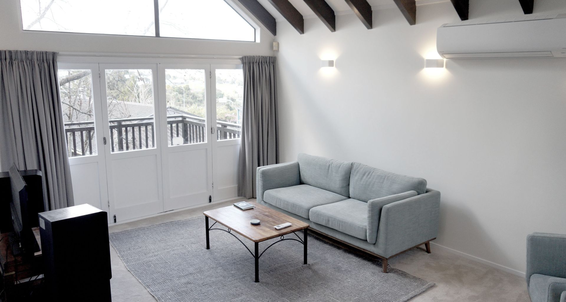 Renovate to Stay or Buy New? Hillsborough, Auckland banner