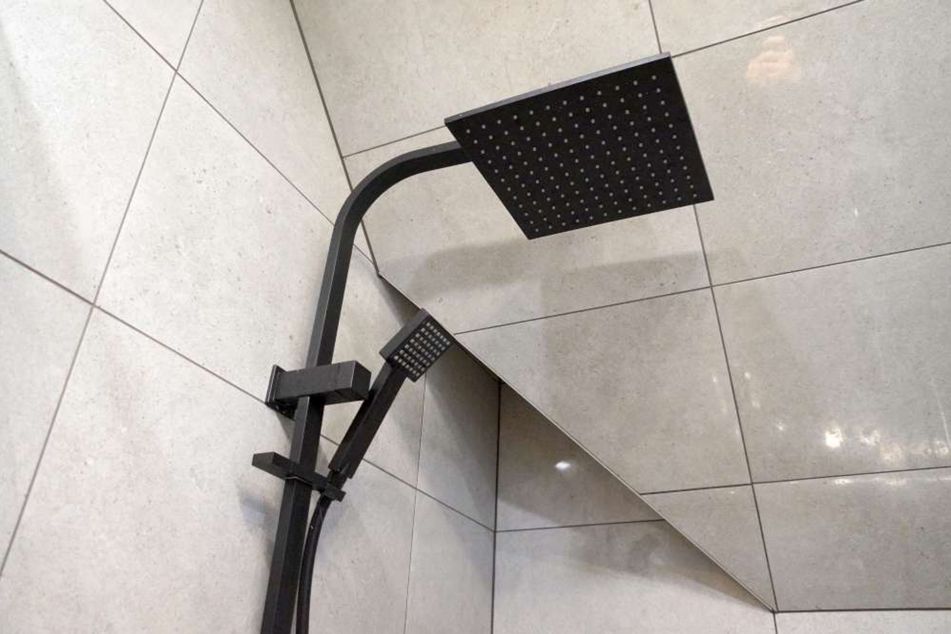 Kwila (Merbau) deck and bathroom renovation in Cockle Bay