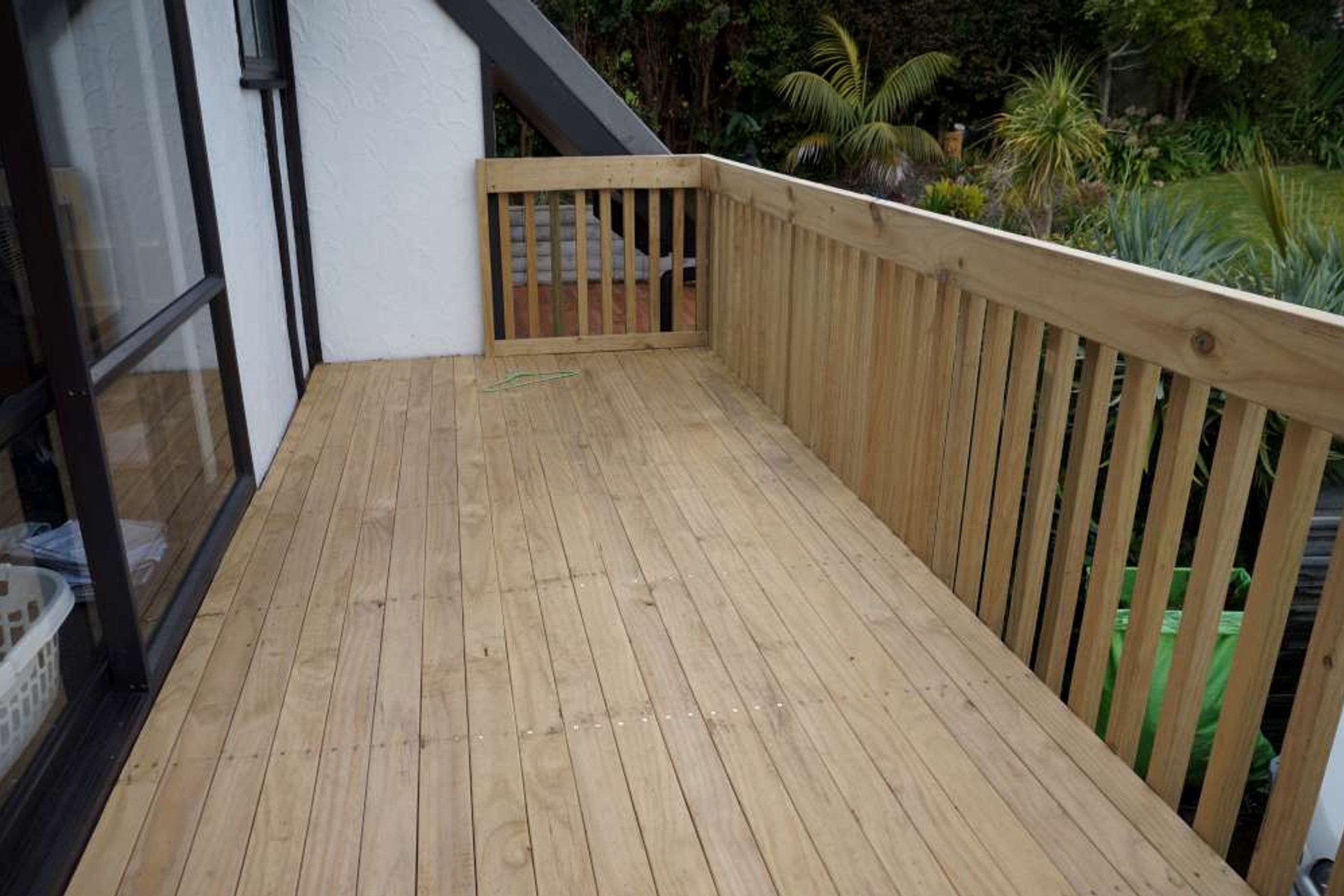 Kwila (Merbau) deck and bathroom renovation in Cockle Bay