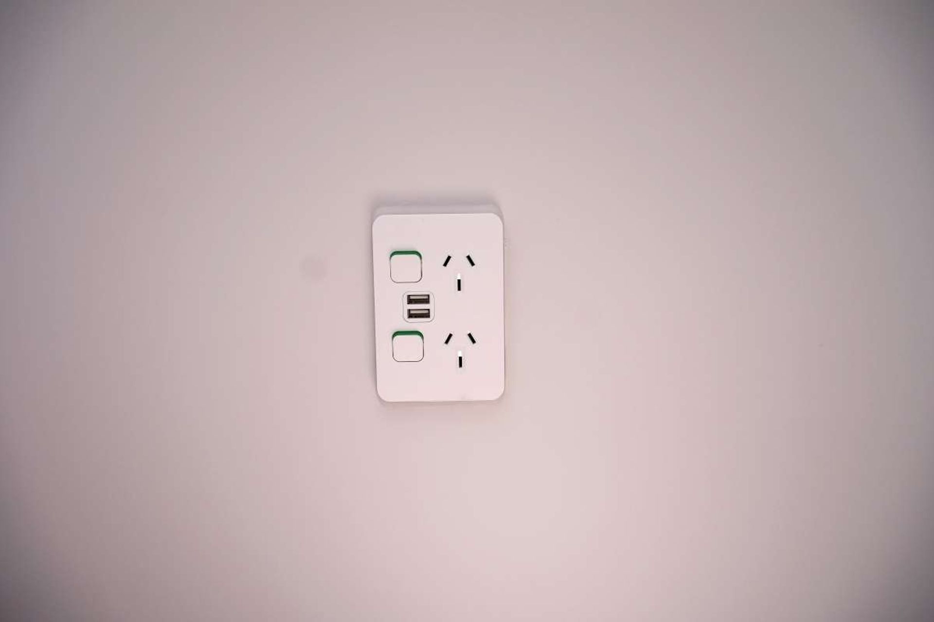 Fully Renovated Home For A Growing Family in Auckland