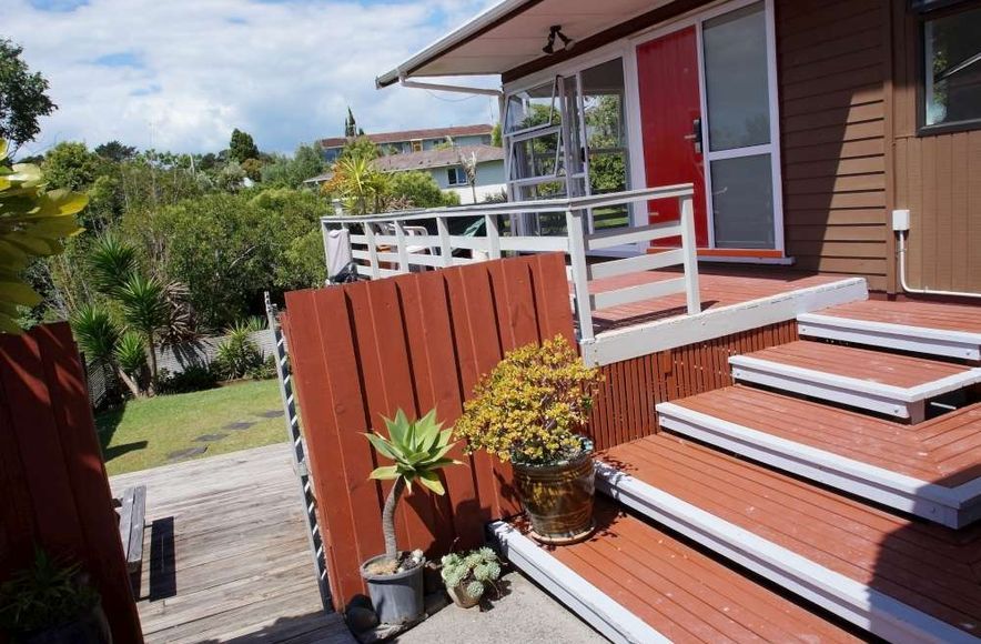 Fully Renovated Home For A Growing Family in Auckland