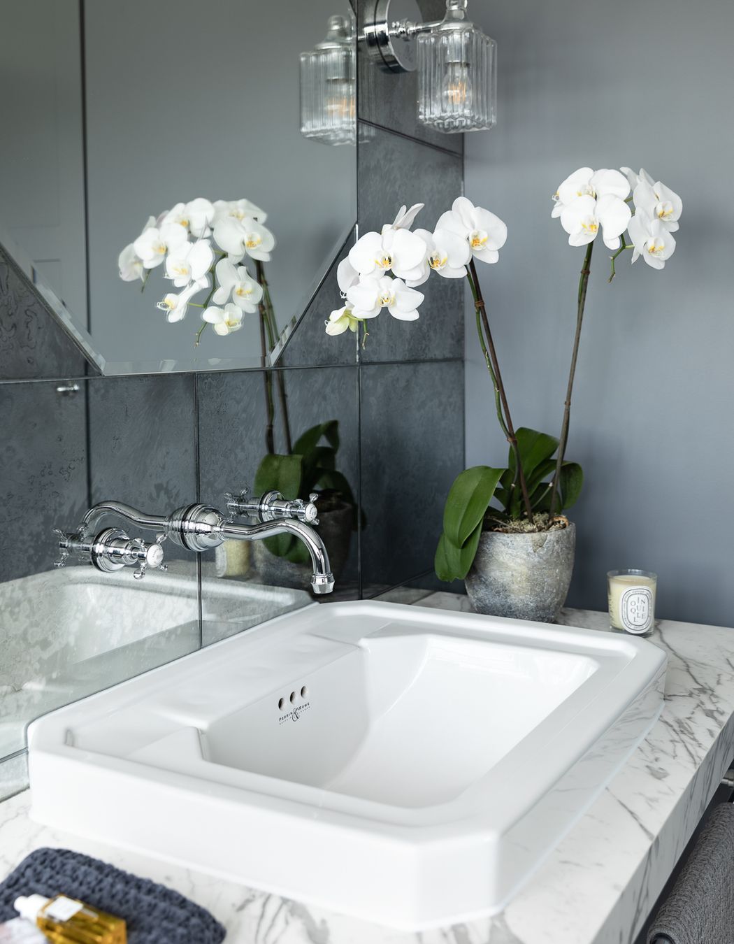 Takapuna Ensuite Bathroom by Natalie Du Bois