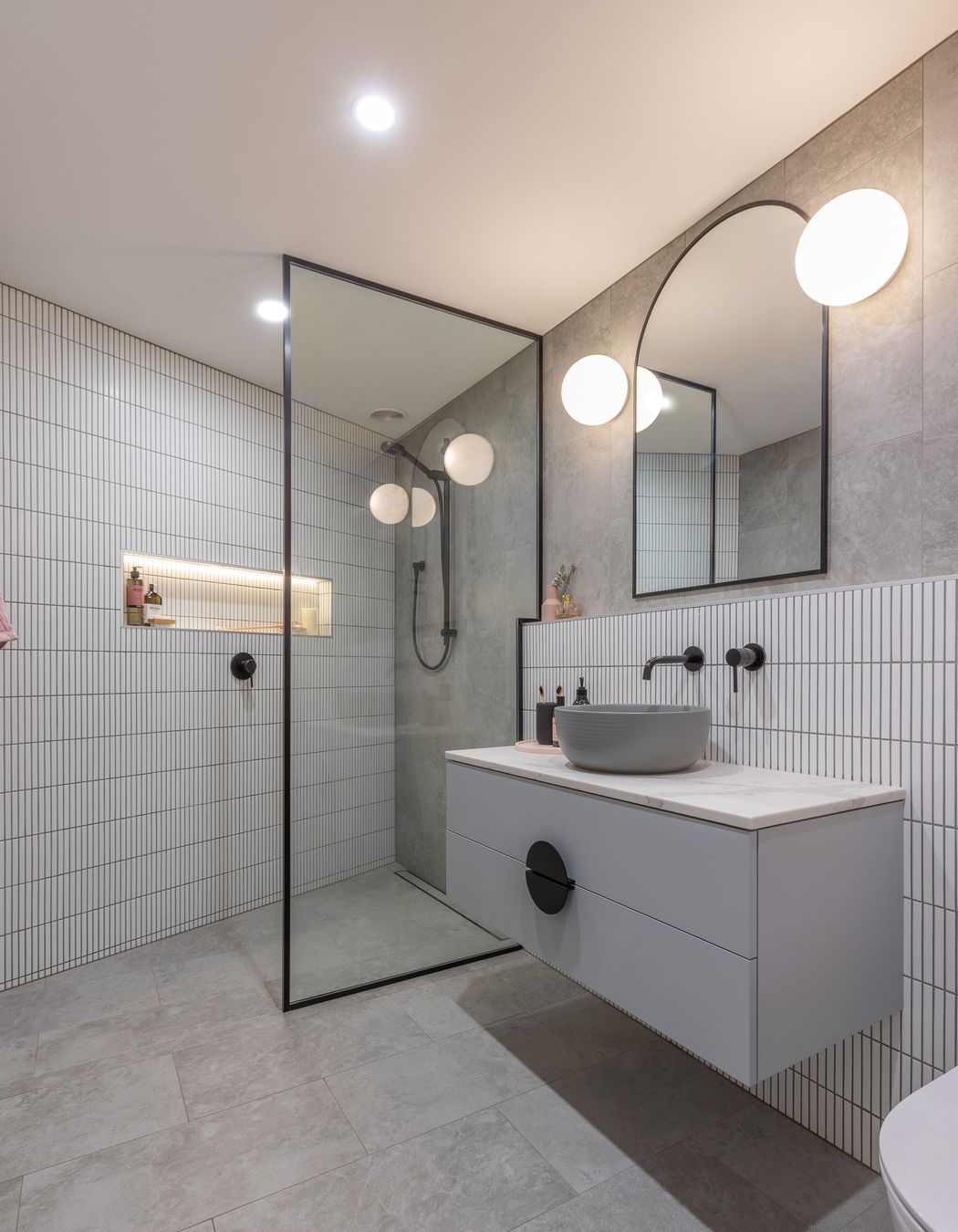 Prime Laminate Soft-Matt in Foxy, Prime Stone in Statuario Venato in a Leather finish, designed by Melanie John of Cube Dentro, NKBA awards 2020 winner of the CDS Bathroom Design Award 2020