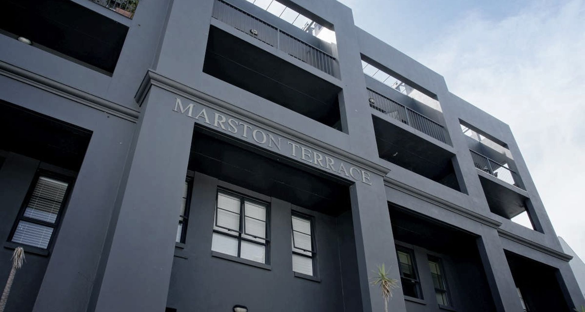 Urban Luxury Townhouse Renovation in Parnell, Auckland banner