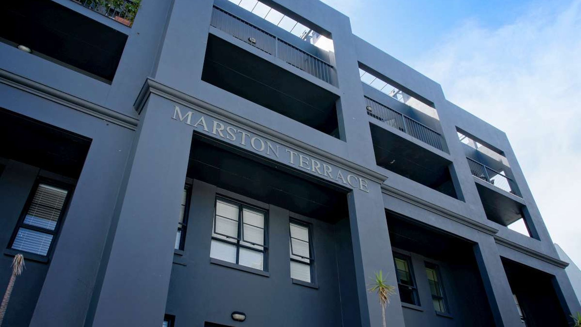 Urban Luxury Townhouse Renovation in Parnell, Auckland banner
