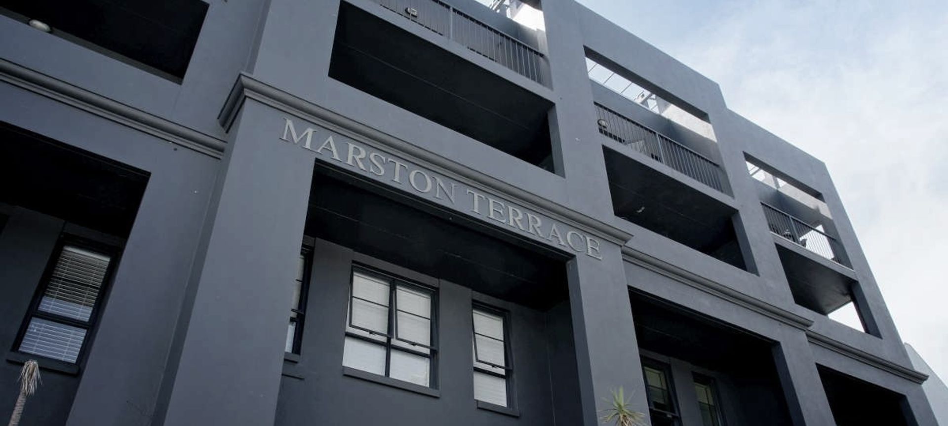 Urban Luxury Townhouse Renovation in Parnell, Auckland banner