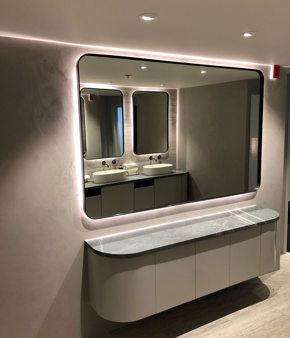 Viaduct Bathroom