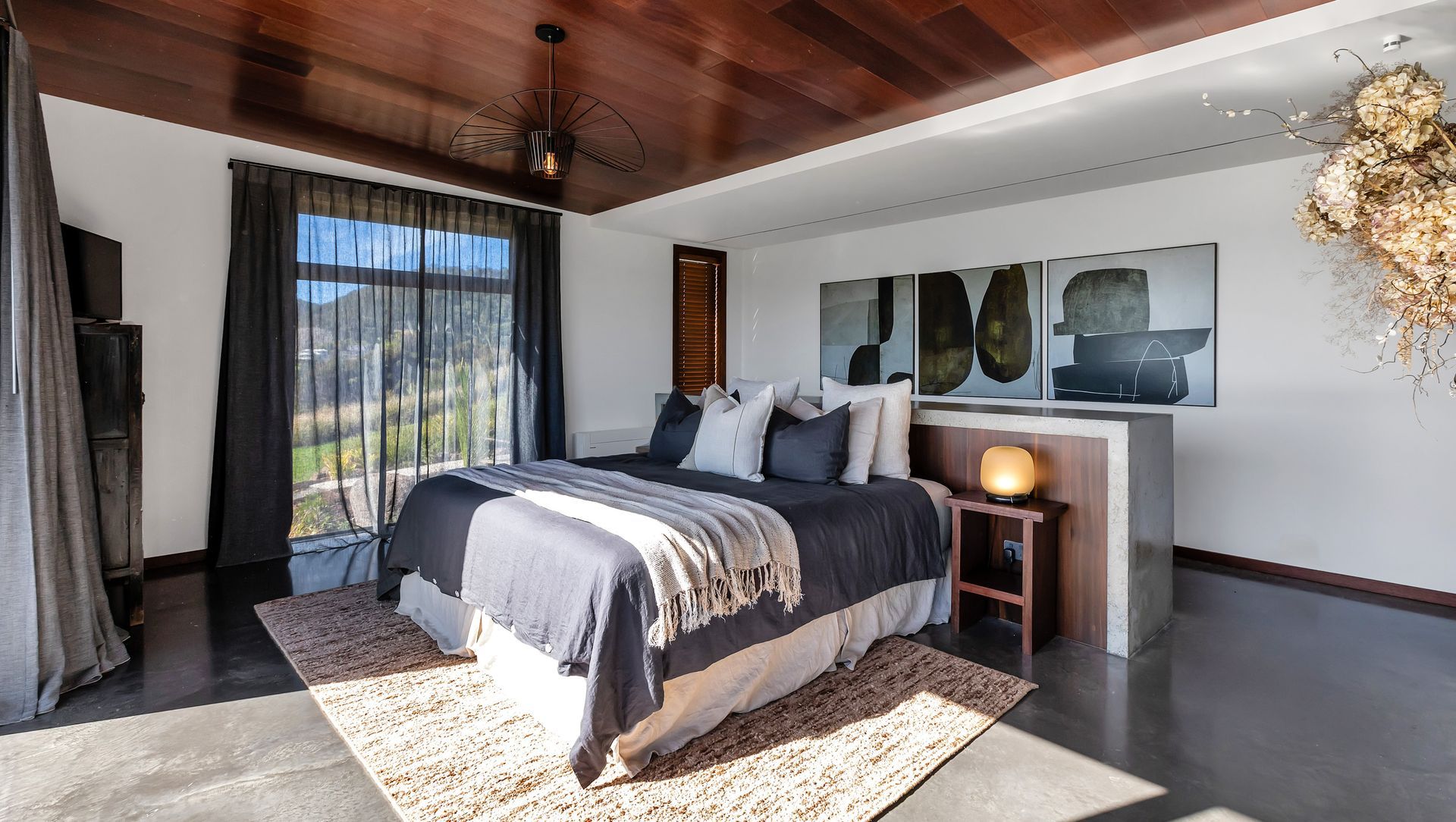 Nook Bay Residence banner