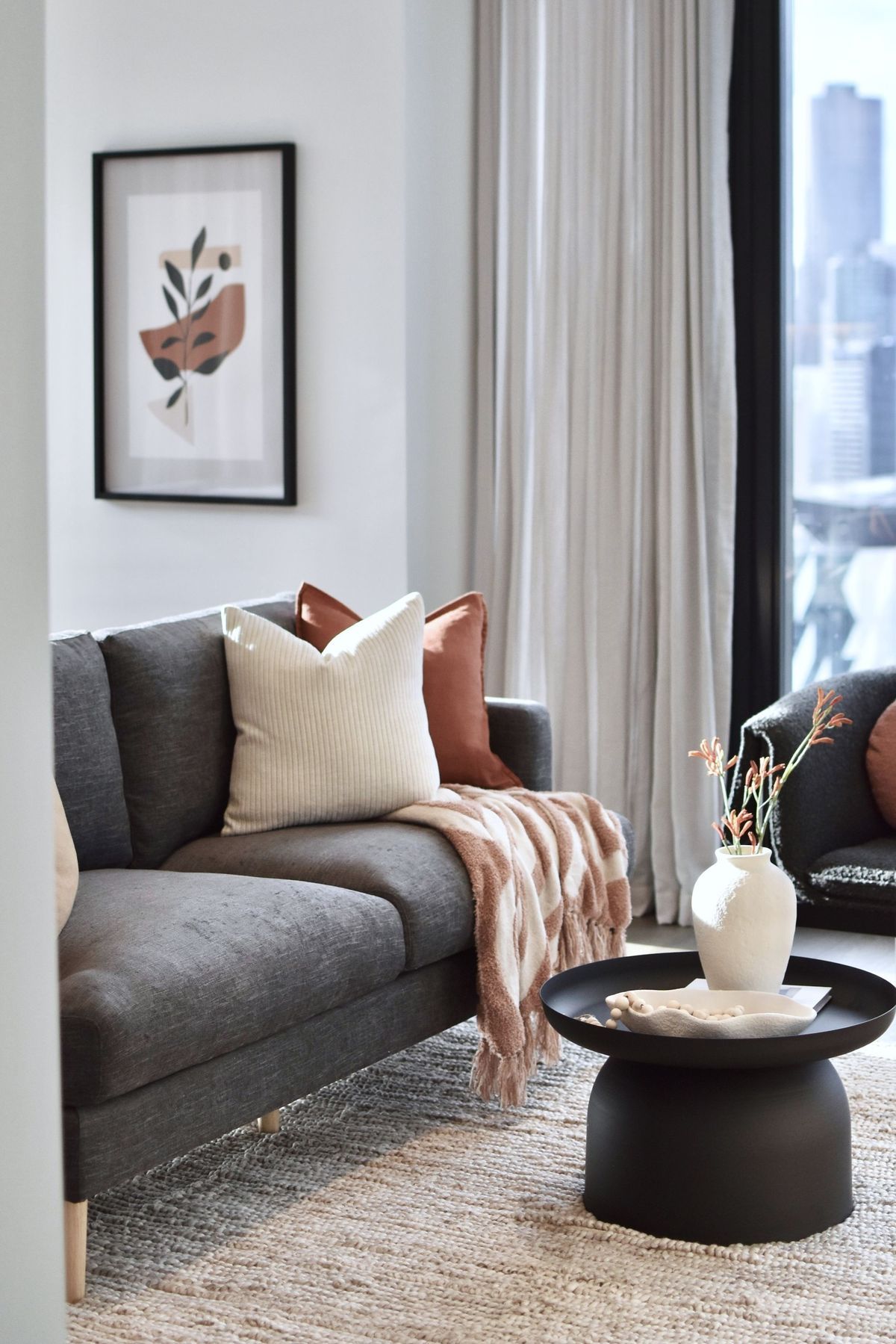 20-MORC-Interiors-HOME-Apartments-Docklands.jpg