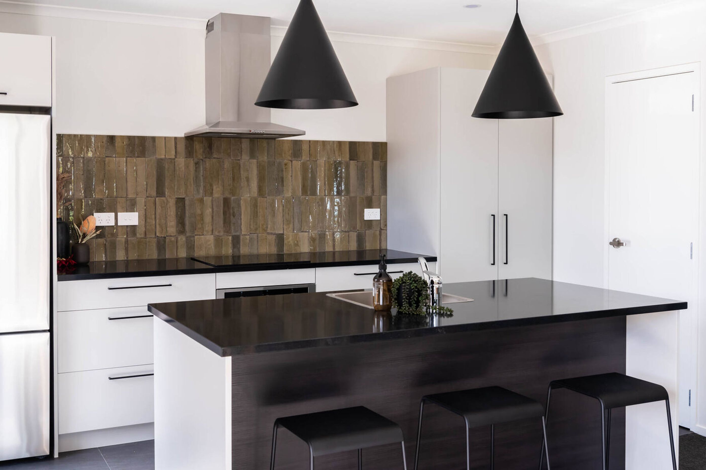 Neutral + Earthy