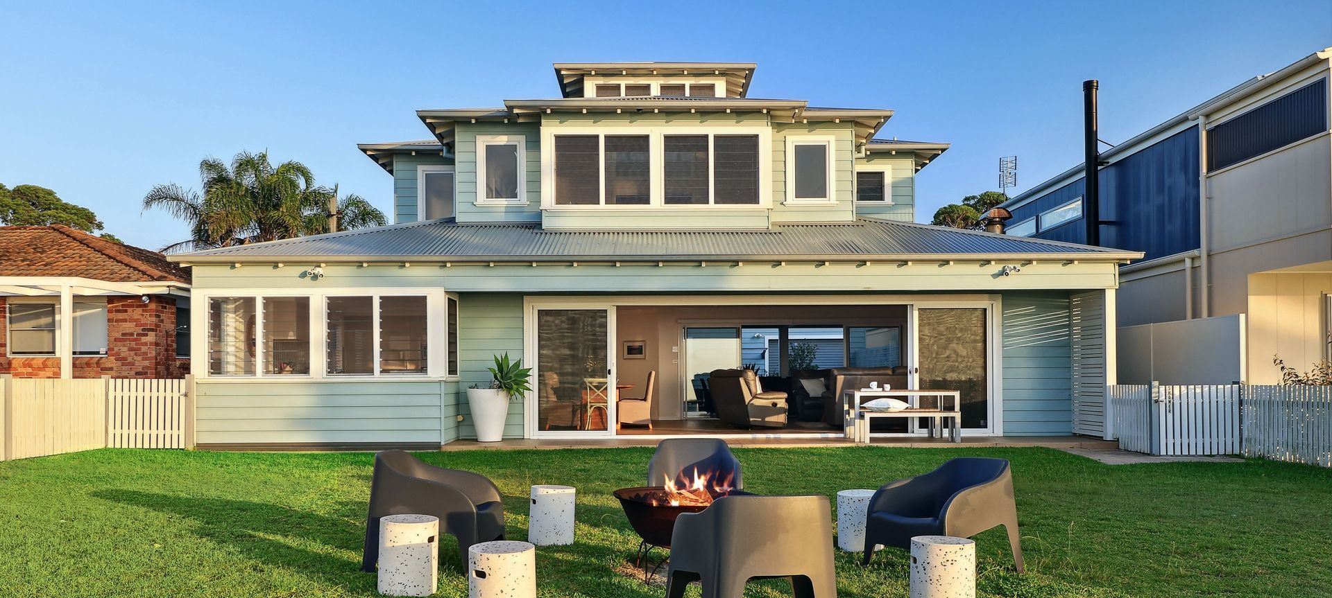 Quay Residence, Callala Beach banner