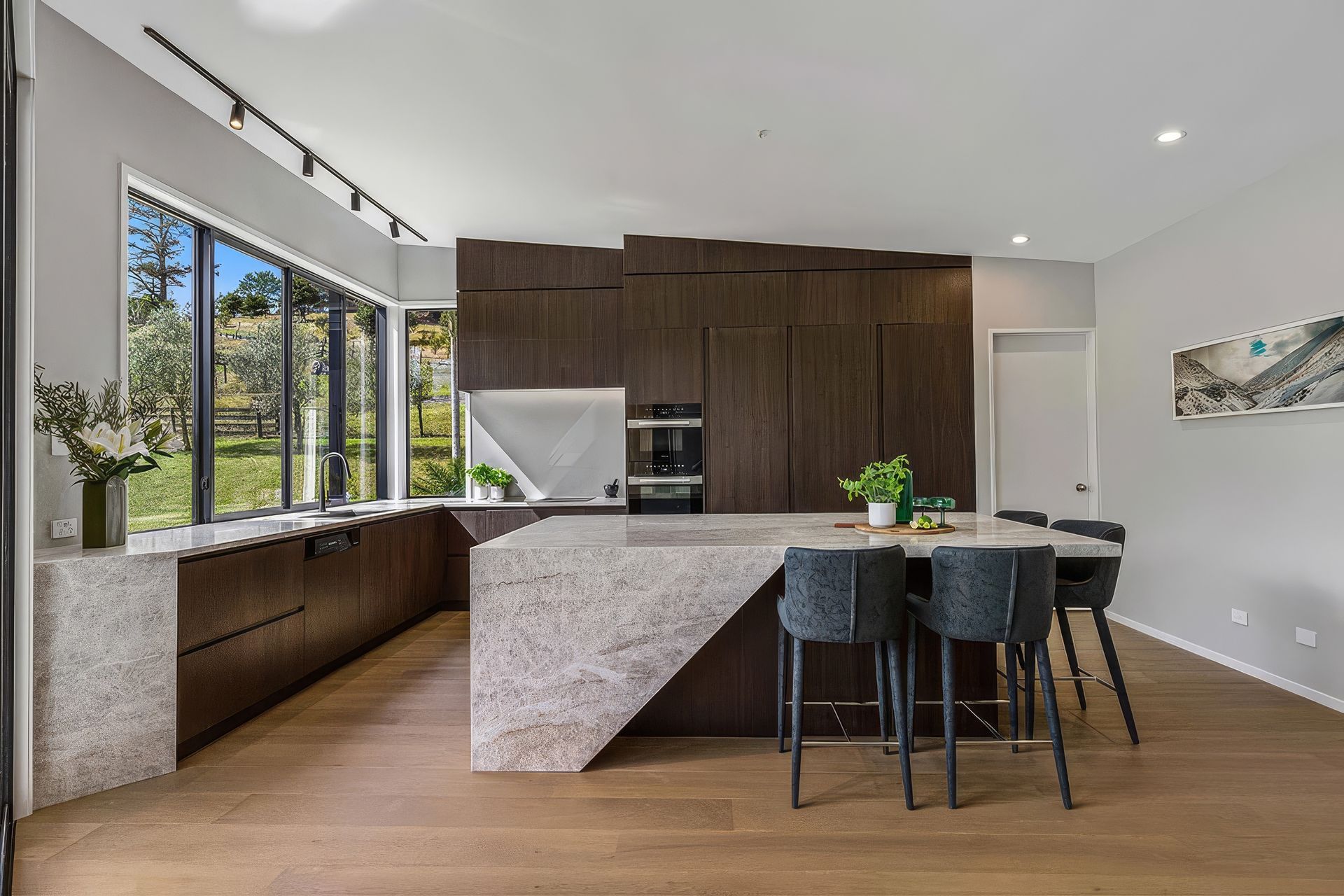 6a72c643088312392d5cd68dHarrison20Kitchen20-20Shinnoki20Stardust20Walnut20Timber20Veneer2018-upscaled-by-Replicate.jpg