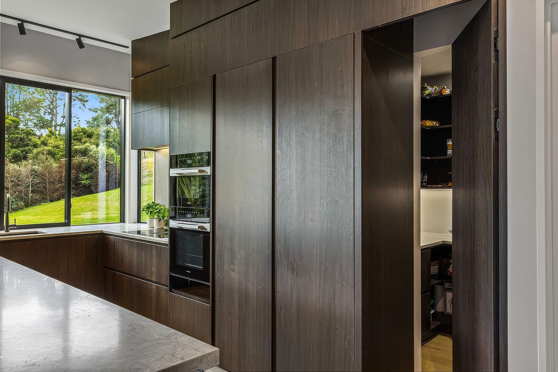 6a72c682fc969860203146faHarrison20Kitchen20-20Shinnoki20Stardust20Walnut20Timber20Veneer2024-upscaled-by-Replicate.jpg
