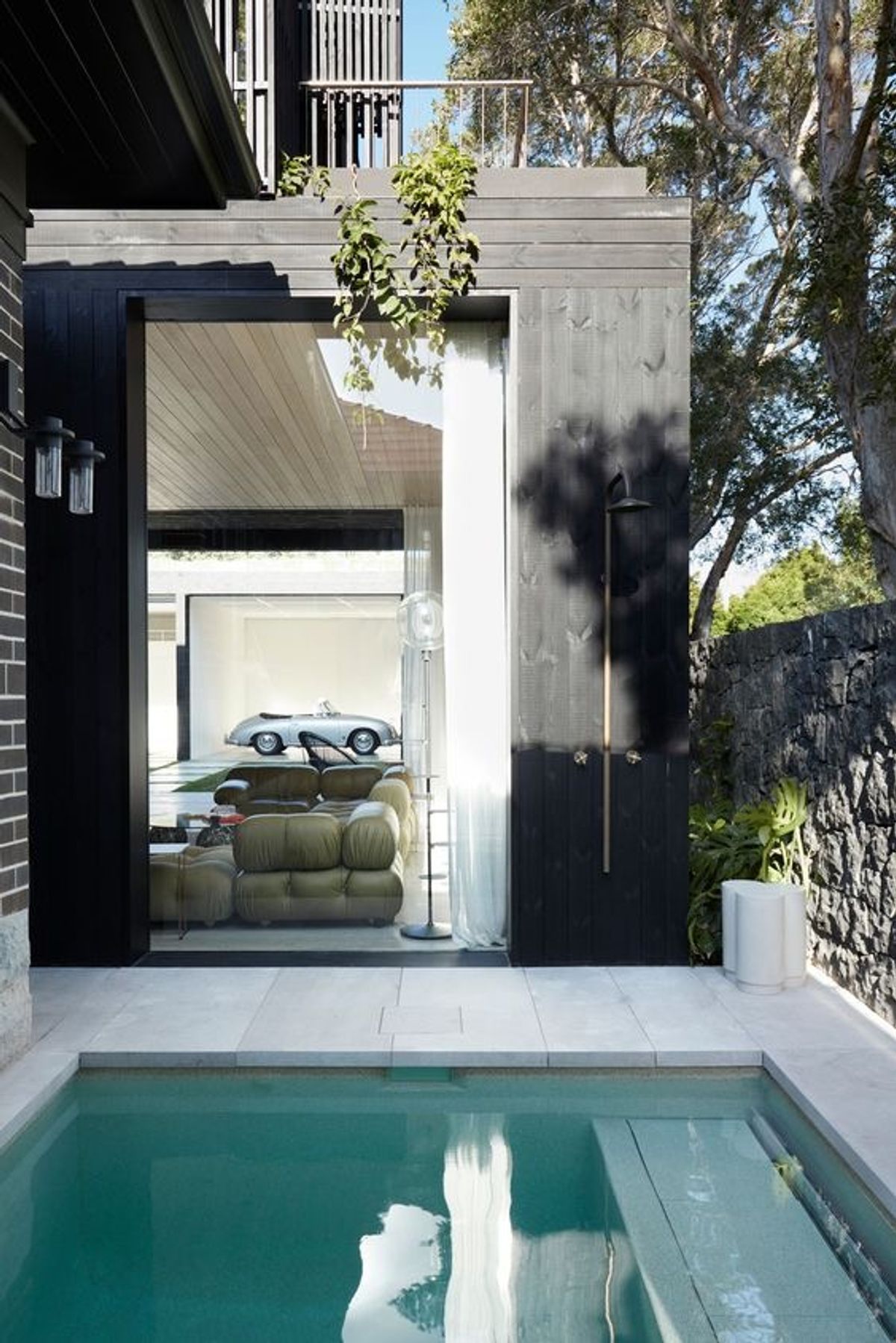 Hinekawa House