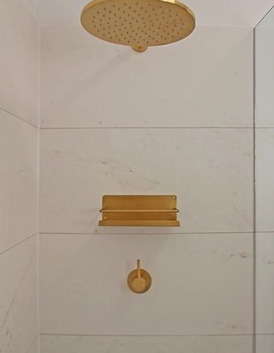 Clovelly Art Deco apartment