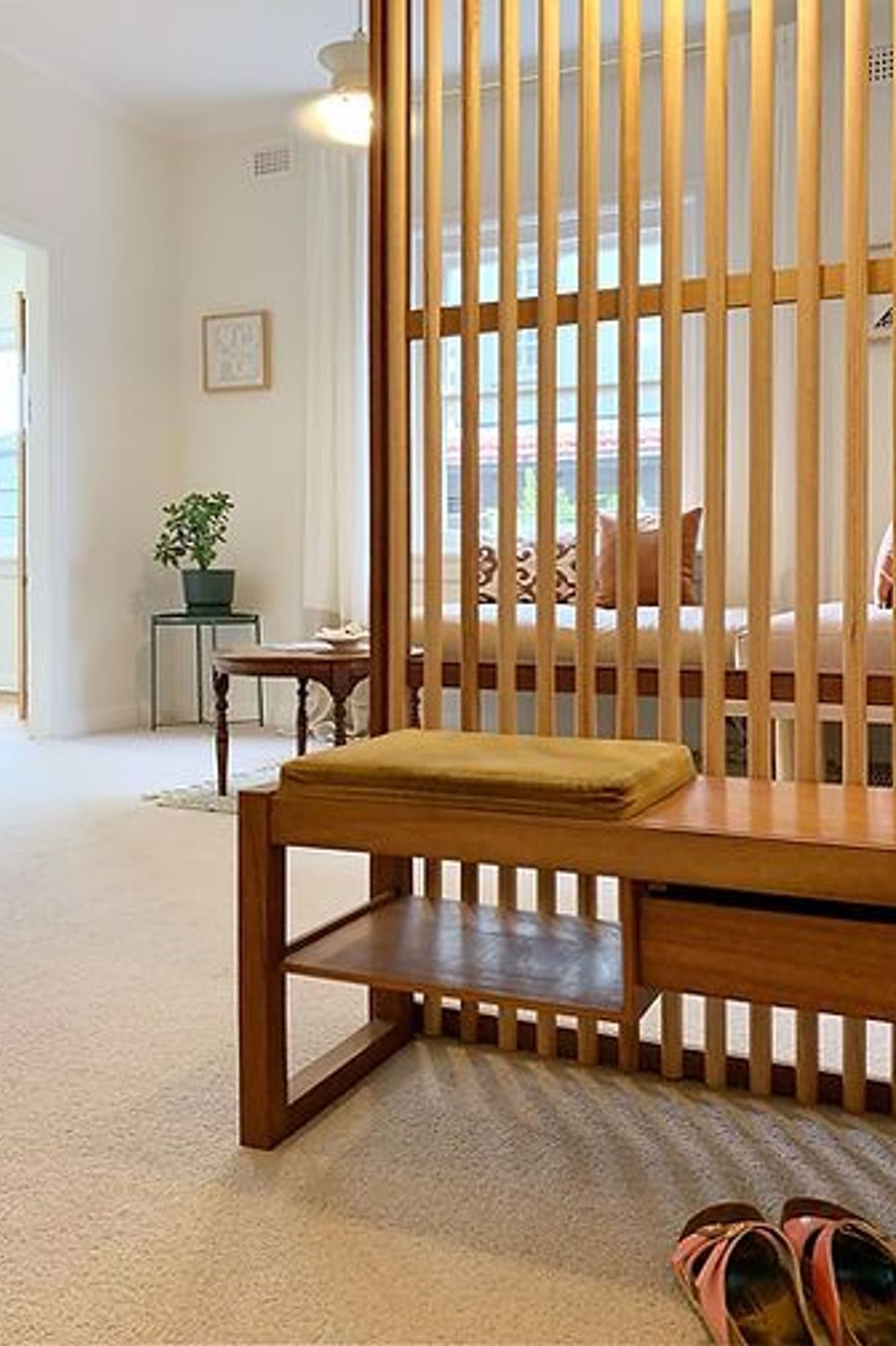 Clovelly Art Deco apartment