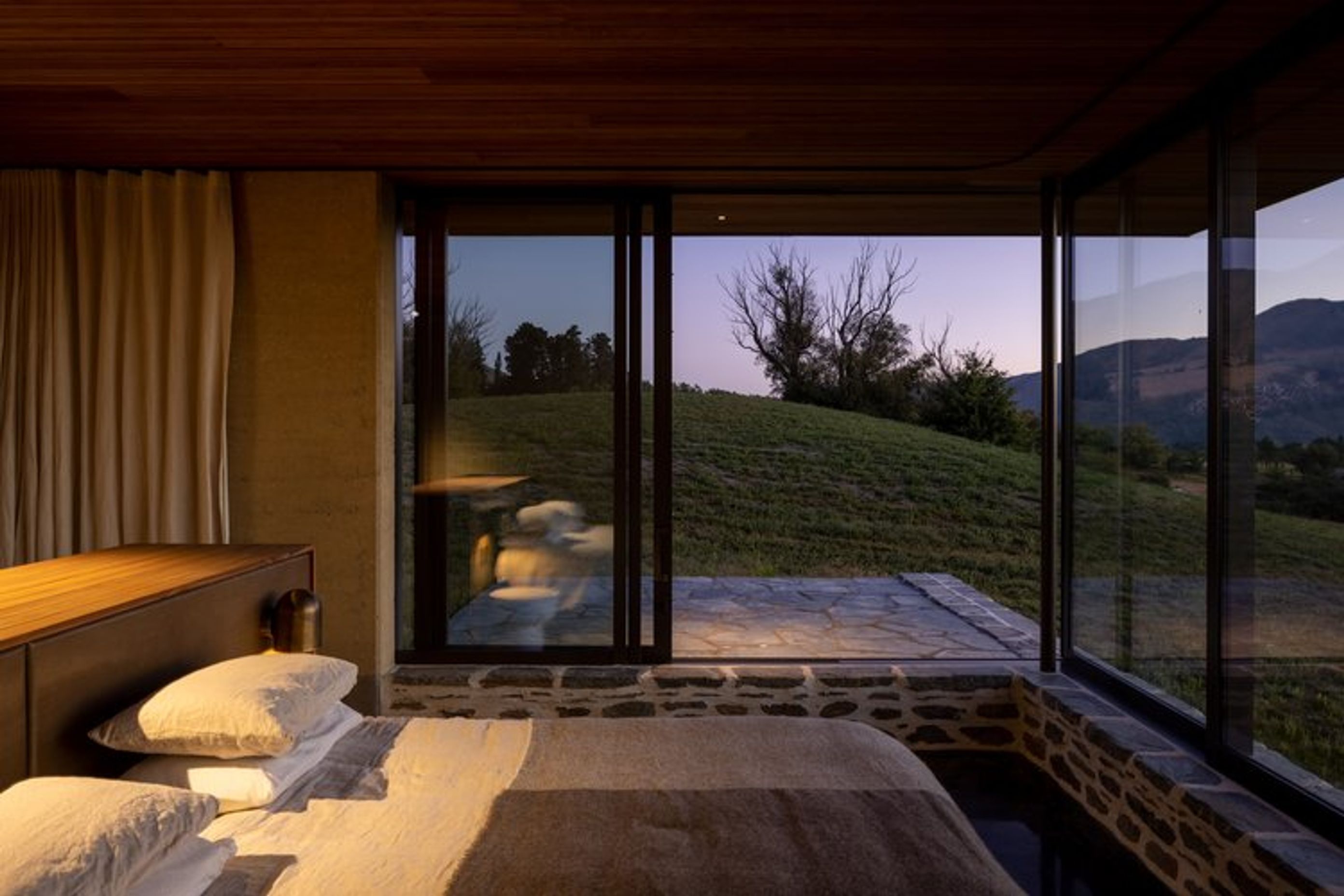 Crown Range Retreat