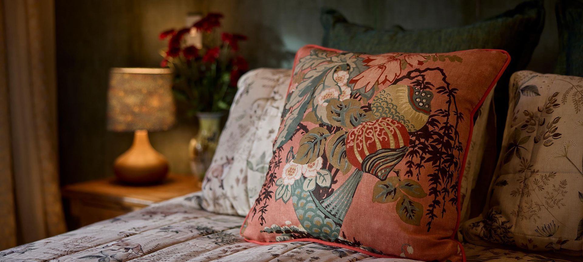 Beautiful bedrooms banner