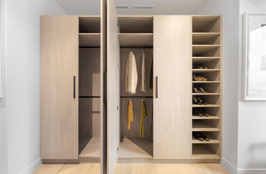 Freestanding Wardrobe Solution