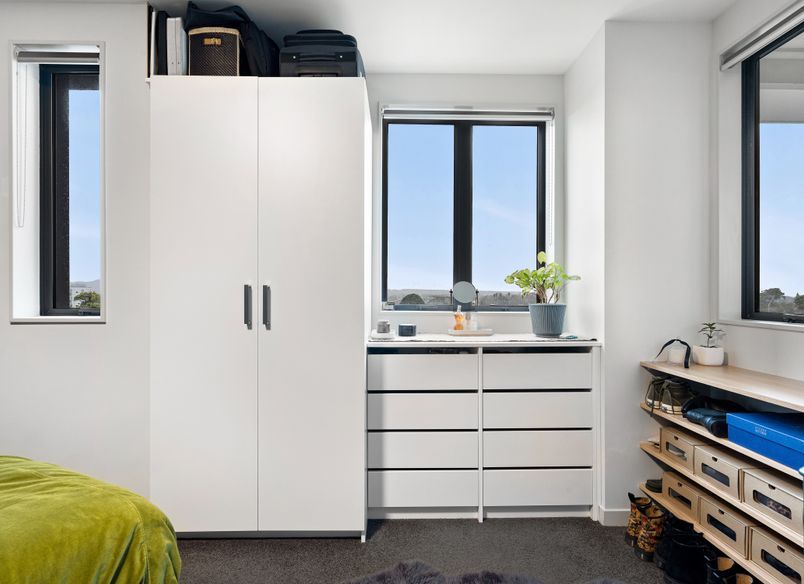 Wardrobe Solution for a Smaller Space