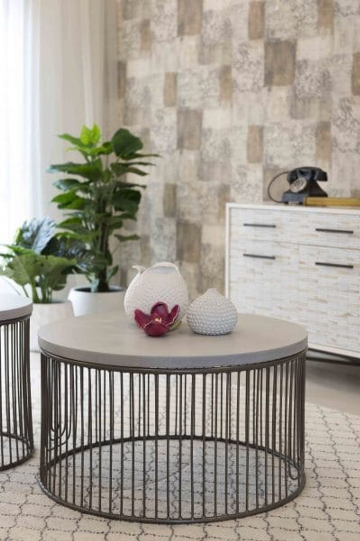 CONTEMPORARY CALM