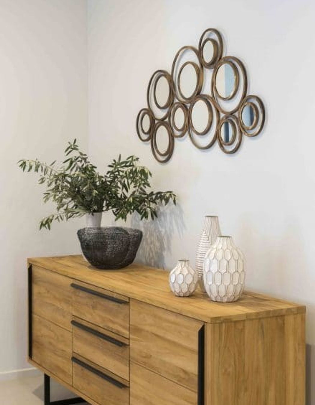 CONTEMPORARY CALM