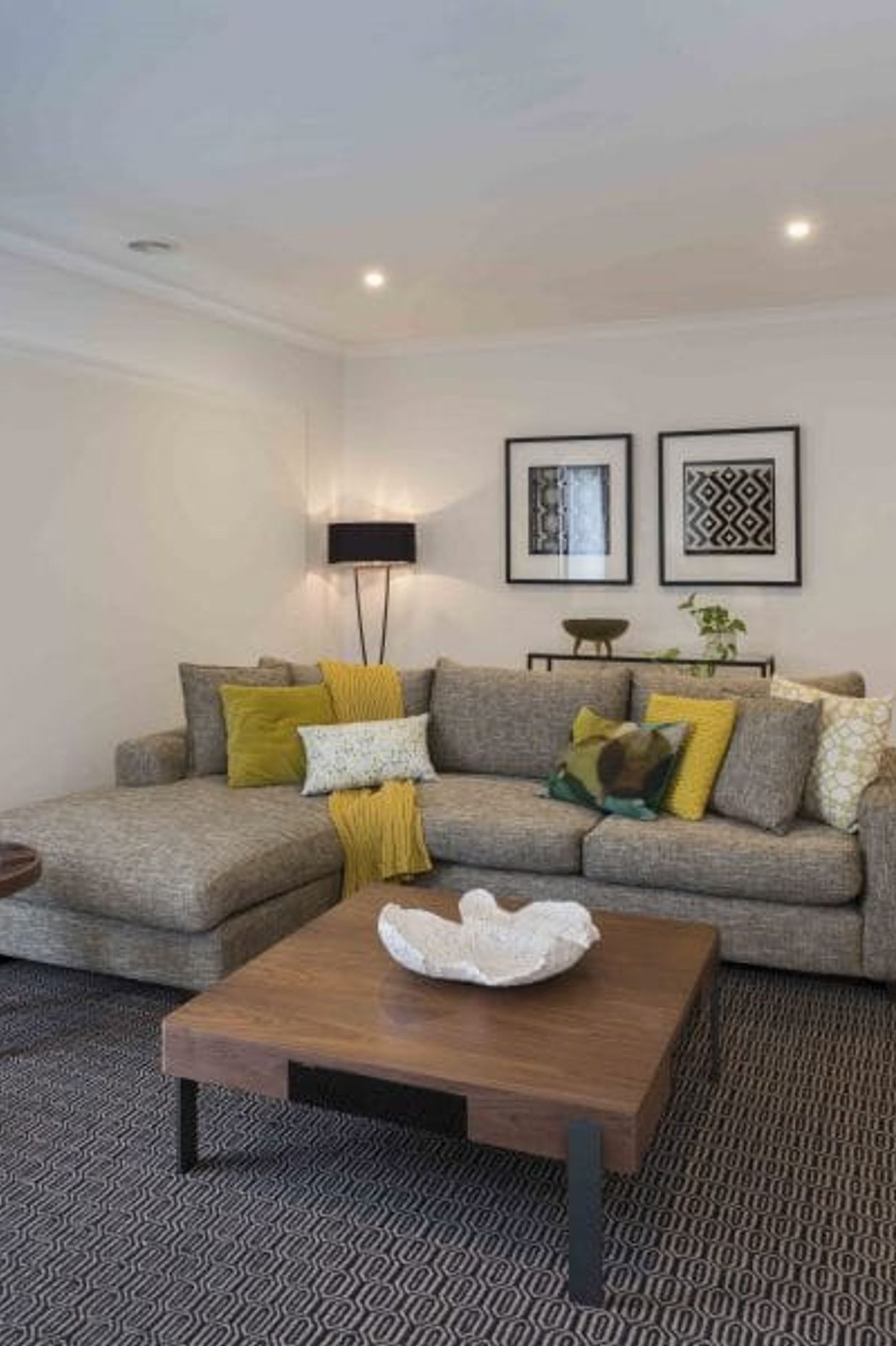 CONTEMPORARY CALM