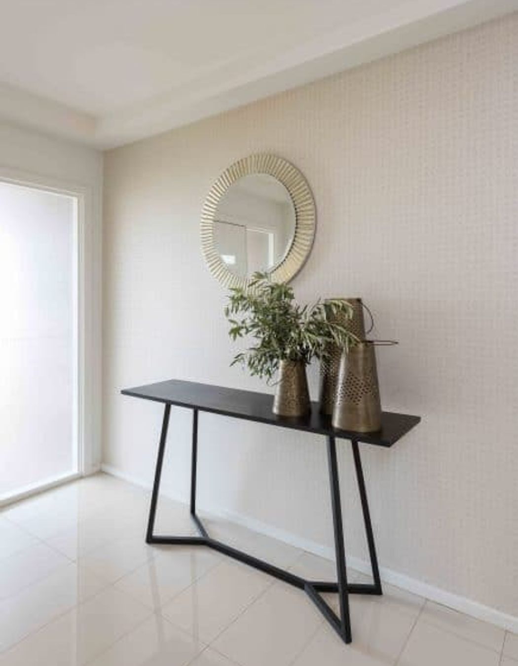 CONTEMPORARY CALM
