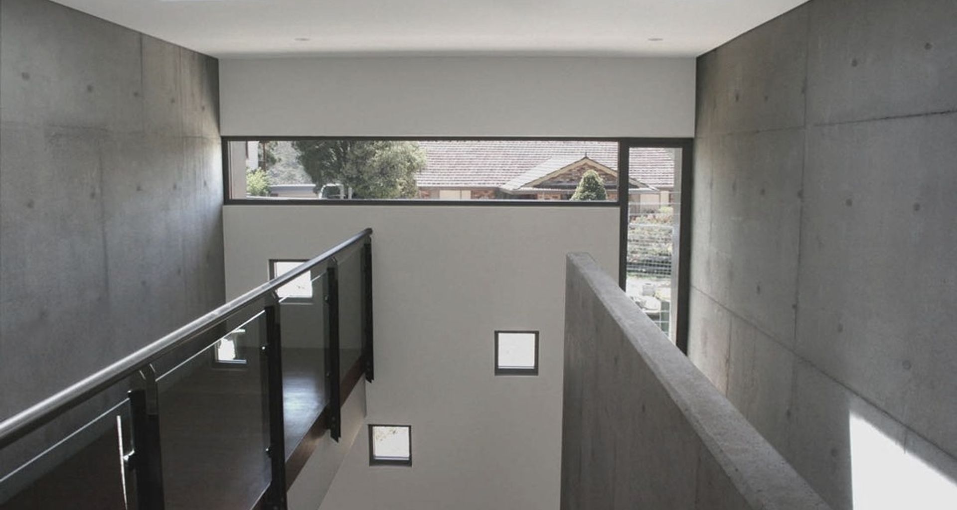 Gray’s Point House banner