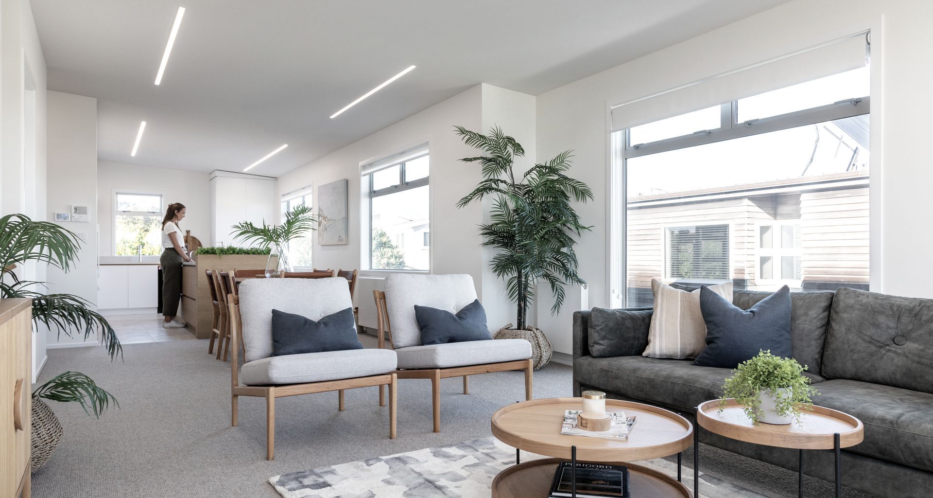Ocean Views Apartment banner