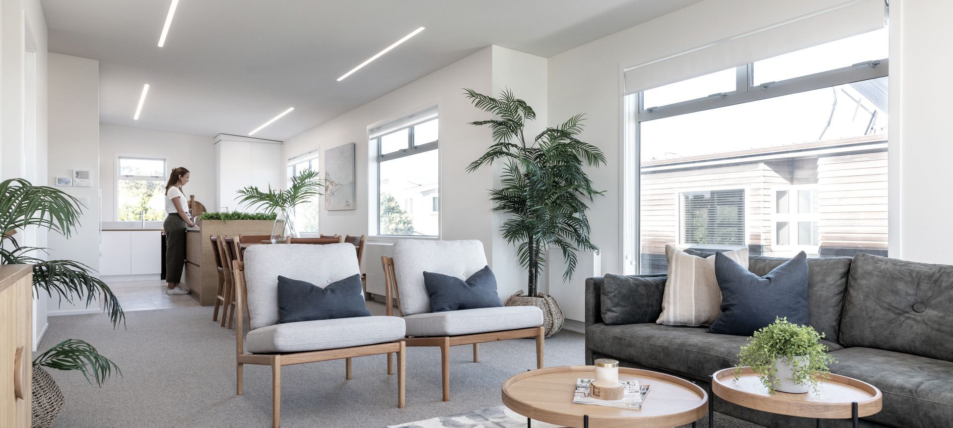 Ocean Views Apartment banner